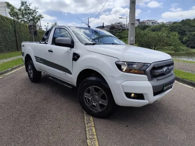 Ranger CS 2.2 Tdi 4x4 periciada - impecável 