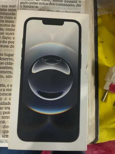 iPhone 16e - Impecável! 100% Bateria (3 Meses de Uso) + Brinde