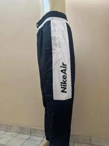 Calça Nike, original 