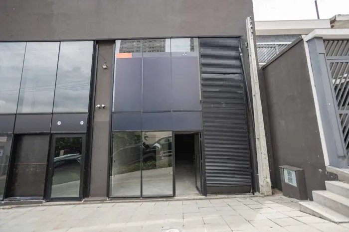 Loja na Rua Coriolano, 1618 - Loja 1 302 m²