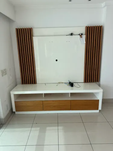 Móvel rack + painel
