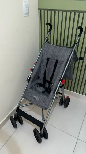 Carrinho de bebê multikids
