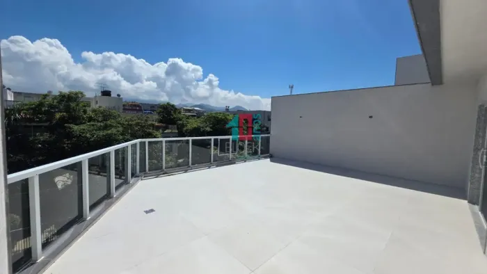 Recreio dos Bandeirantes | Andar 3 quartos, sendo 3 suites