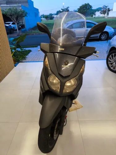 Moto 300 Cilindradas 