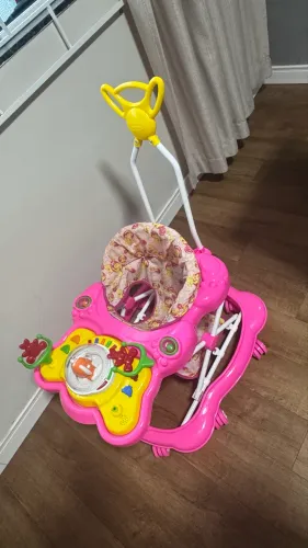 Andador bebê rosa