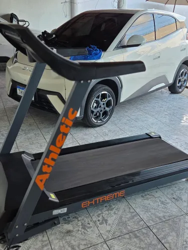 Esteira Athletic profissional