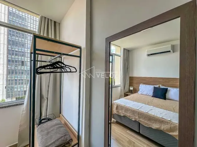 Kitnet/Conjugado : / Residencial / Centro