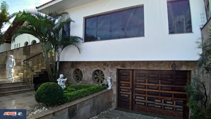 Casa padrão - Vila Rosália