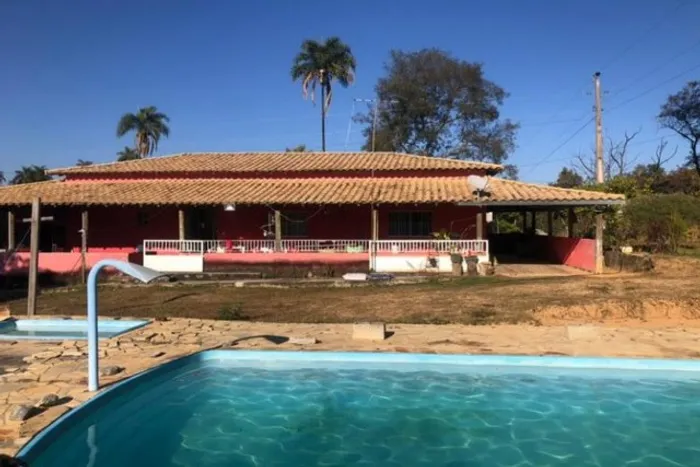 Lindo sitio de 5.200 m² córregos nos fundos, nascente,Jaboticatubas.