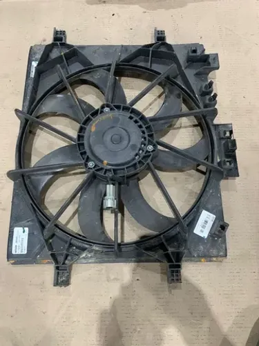 Ventilador do Radiador Renault Sandero/Logan 1.0 1.6 2013 à 2015 214812546r