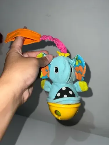 Chocalho elefante de bebê