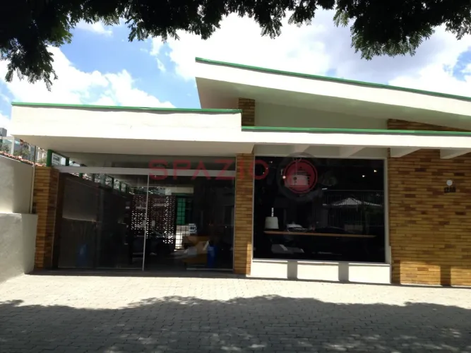 Cambuí, Campinas  Casa Comercial à Venda