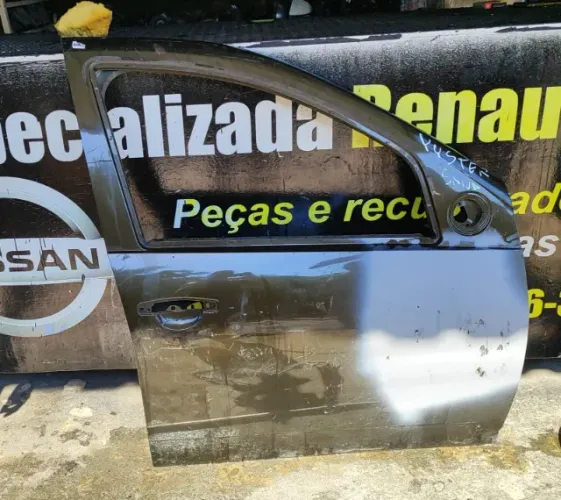 Porta Dianteira Direita Renault Sandero (antigo) Duster (Recuperada)