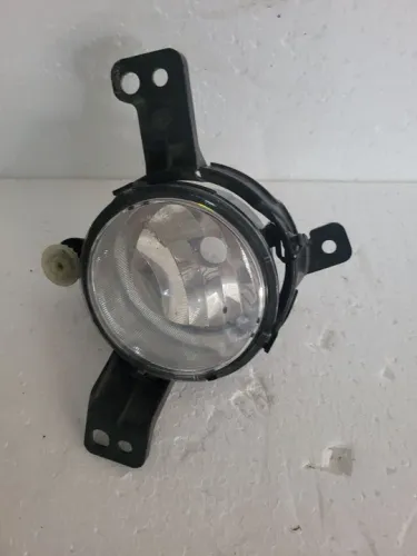 Farol de milha onix plus direito
