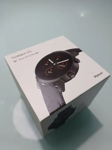 Ticwatch e3 