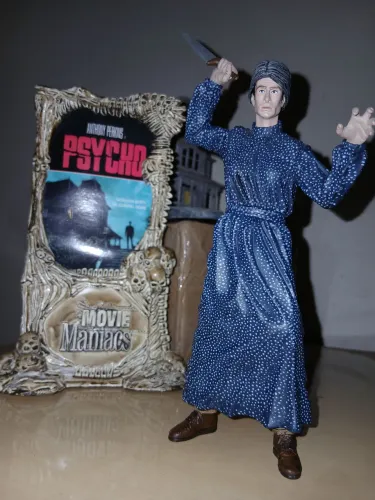 Boneco action figure Psicose 