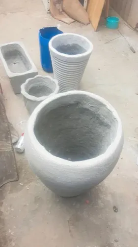 Vasos de Planta em Cimento