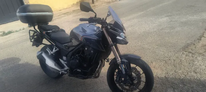 Cb500f 22/23 apenas 10 mil km impecável com acessórios