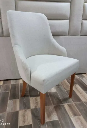 Poltrona Victoria Avulsa (FAZEMOS ENTREGA EM ATE 24 HORAS DF E ENTONO)