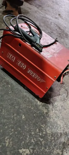 Máquina de solda