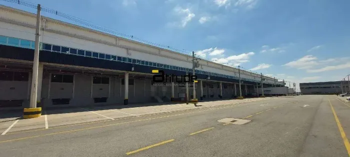 - Galpão em Condomínio Fechado 1.976 m² para Locação em Itapevi SP - Localização Estraté
