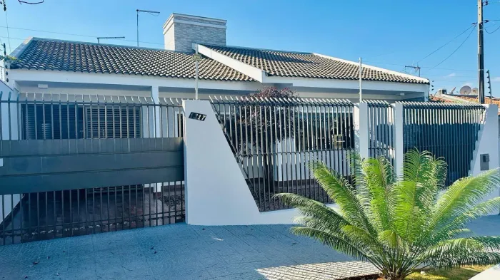Casa para venda e locação, no Jardim Botânico, Maringá, PR