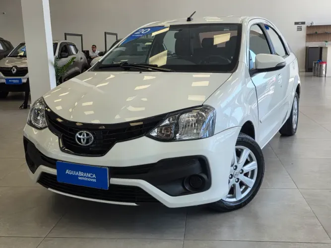 Toyota Etios X Plus Sedan 1.5 Flex 16V 4P Mec. 2020