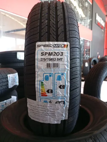 Pneu speedmax 175/75R13 84T