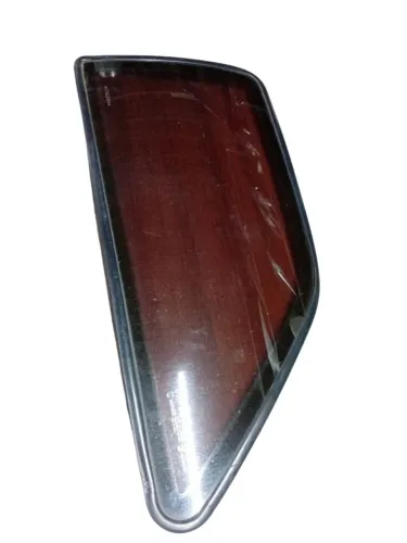 Vidro traseiro esquerdo com borracha VW Gol 1996 a 2005