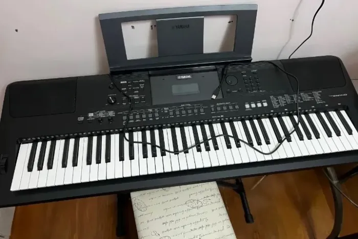 Teclado Musical Yamaha Psr Series Psr-ew410.