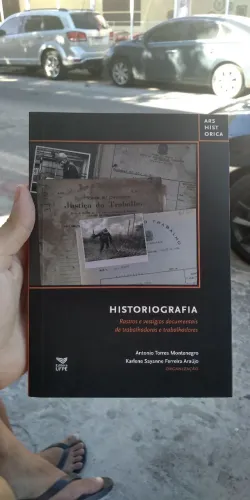 Livro Historiografia: Rastros e vestígios documentais de trabalhadoras e trabalhadores