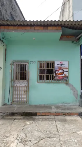 Casa Térrea no Bairro Fátima - 2 Quartos - 175m² - Oportunidade! Rua Antonio Barreto
