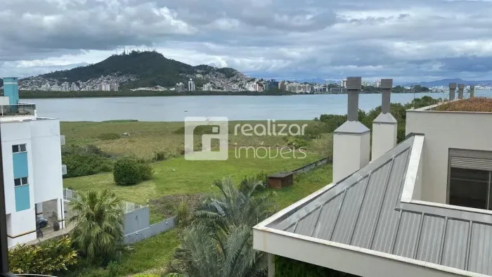 Apartamento 3 quartos no bairro João Paulo, Florianopolis