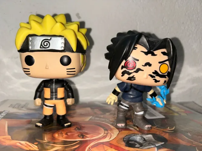 Naruto e sasuke funko pop