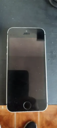 iPhone se para retirada de peças.