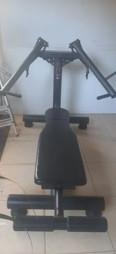 Supino  reto articulado  da manejo , vendo  ou troco 