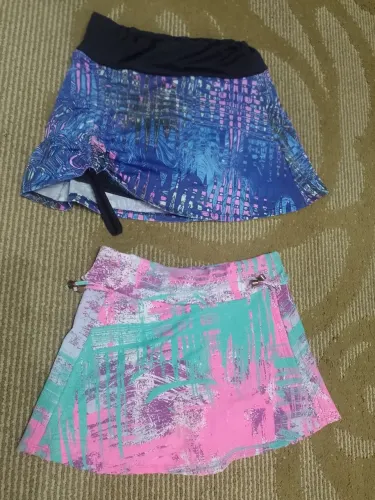 Kit com 2 shorts saia academia - tamanho único ( veste P/M )