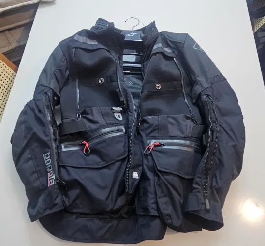 Jaqueta Alpinestars Bogotá, tamanho M, ESTADO DE NOVA