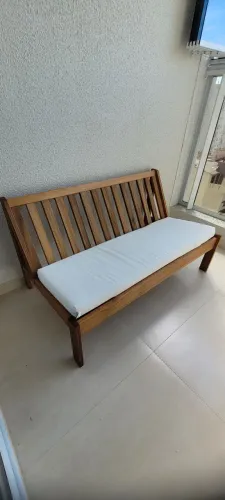 Banco de madeira Tok&Stok 1,20m 