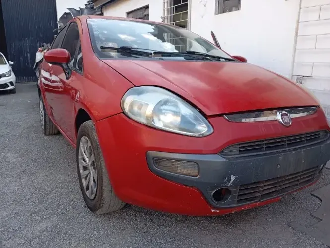 SUCATA FIAT PUNTO 1.6 ETORQ 2013 2014 ESSENCE PARA RETIRADA DE PEÇAS