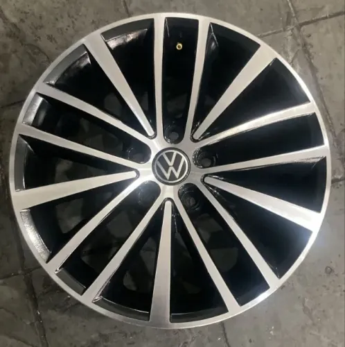 JOGO RODA JETTA TSI ARO 17 - PRETA DIAMANTADA - 5x112