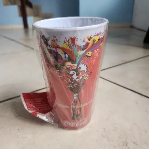 Copo LACRADO promocional da COCA- COLA (ano de 2006) 