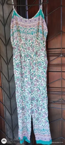 Macacão estampado floral feminino Tam. G