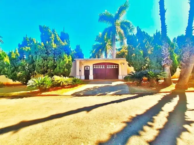 Casa em Condomínio para aluguel, 4 quartos, 3 suítes, Jardim Monte Carlo - Limeira/SP