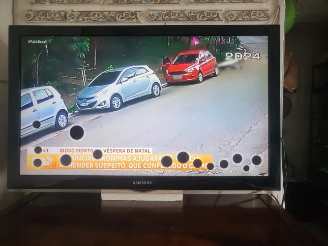 TV SAMSUNG 42 SMART ANTIGA VIA CABO. 