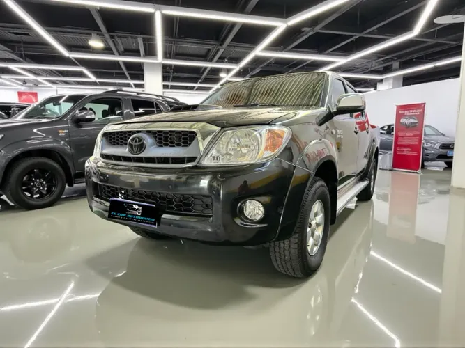 Toyota Hilux 2007 3.0 SRV Diesel Automático 