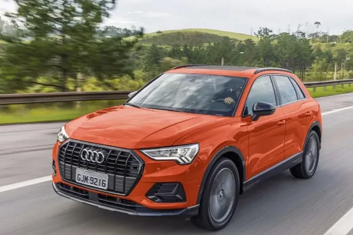 Sucata audi q3 2022
