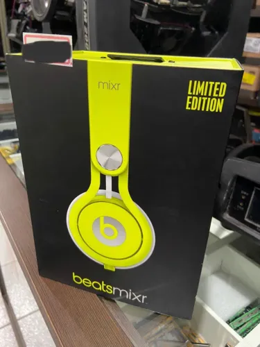 Fone de ouvido beats edição limitada