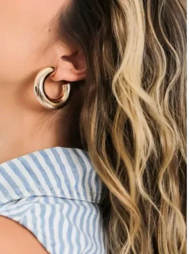 Brinco de Argola Tubo Grande folheado em ouro 18k