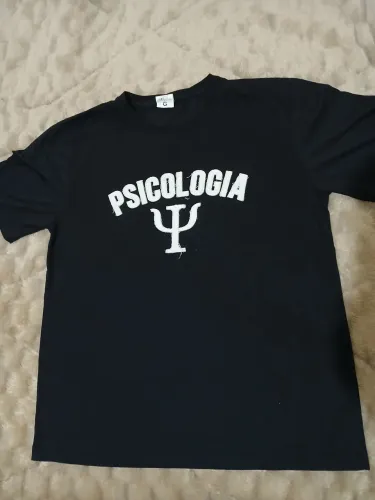 Camiseta Psicologia - Estilo e Conforto